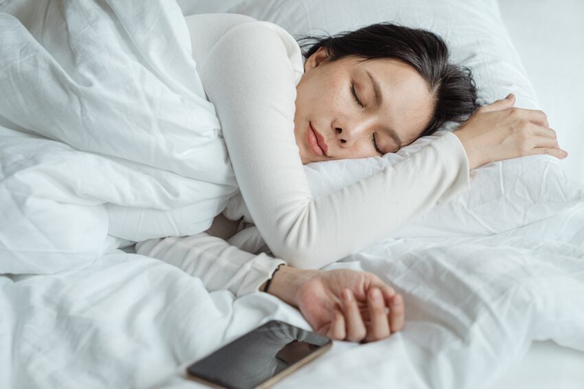 5 Ways to Improve Sleep with a Bulging Disc Dr. Slovin